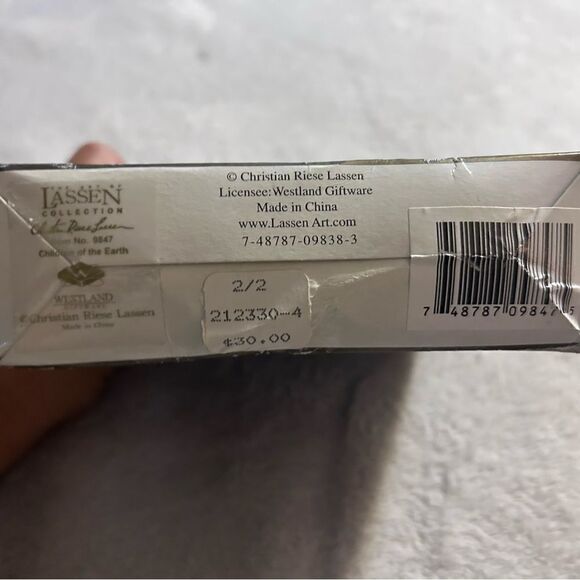 Vintage 1993 NWT the art of christian Lassen 3D resin lion and lion cub piece - Picture 5 of 7